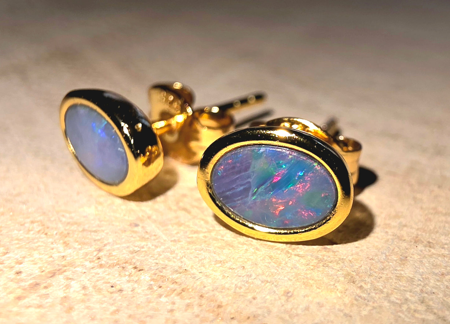 Boulder Opal Doublet Earrings – Red & Blue Flash (18k Gold‑Plated 925 Silver)