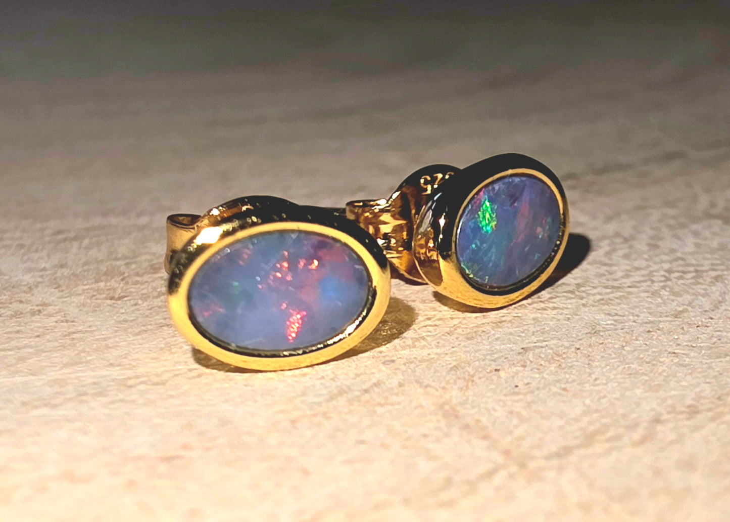 Boulder Opal Doublet Earrings – Red & Blue Flash (18k Gold‑Plated 925 Silver)
