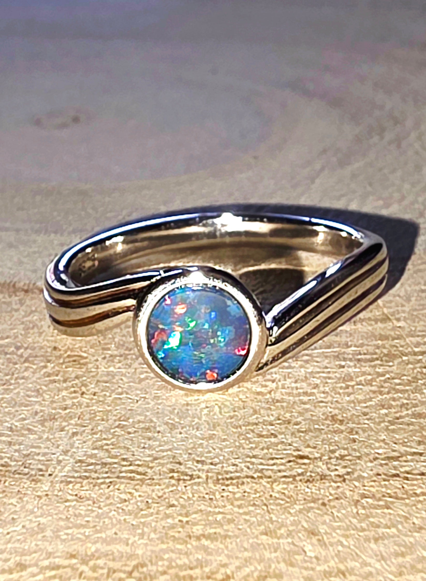 Round Boulder Opal Waves Ring - Multi‑Colour Broad Flash 