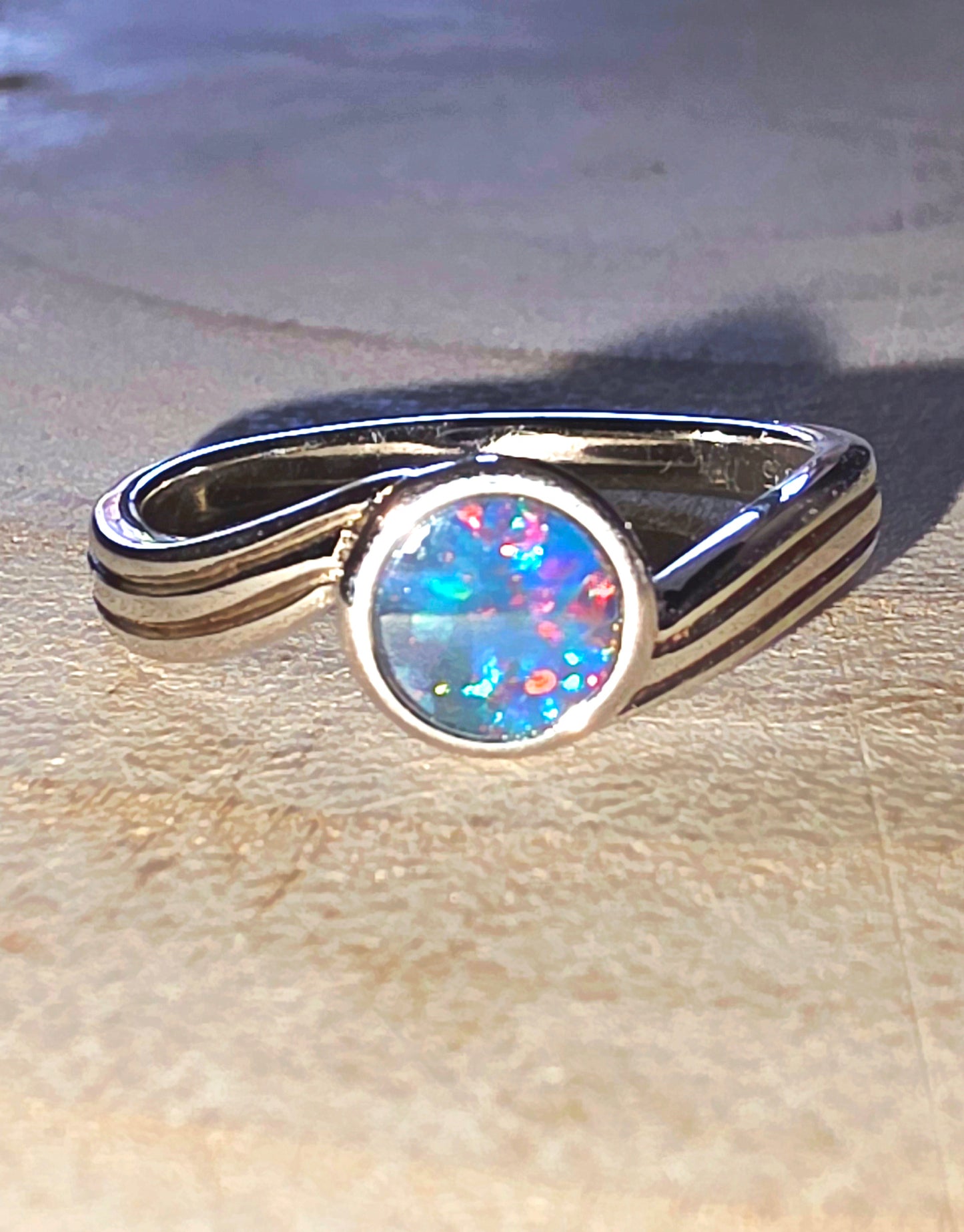 Round Boulder Opal Waves Ring - Multi‑Colour Broad Flash 925 Silver