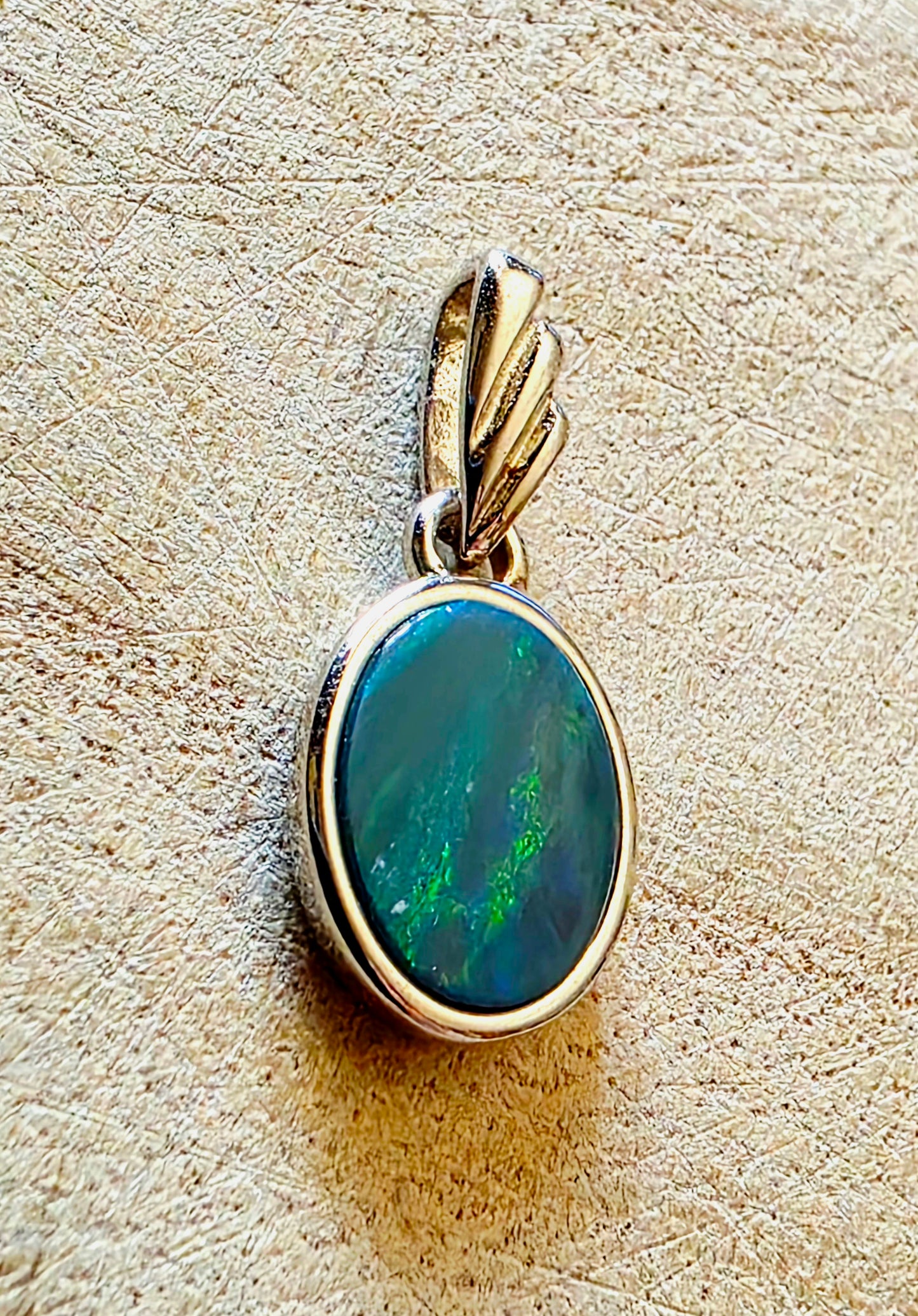 Opal Pendant - Blue Red Green Rolling Flash 925 Silver