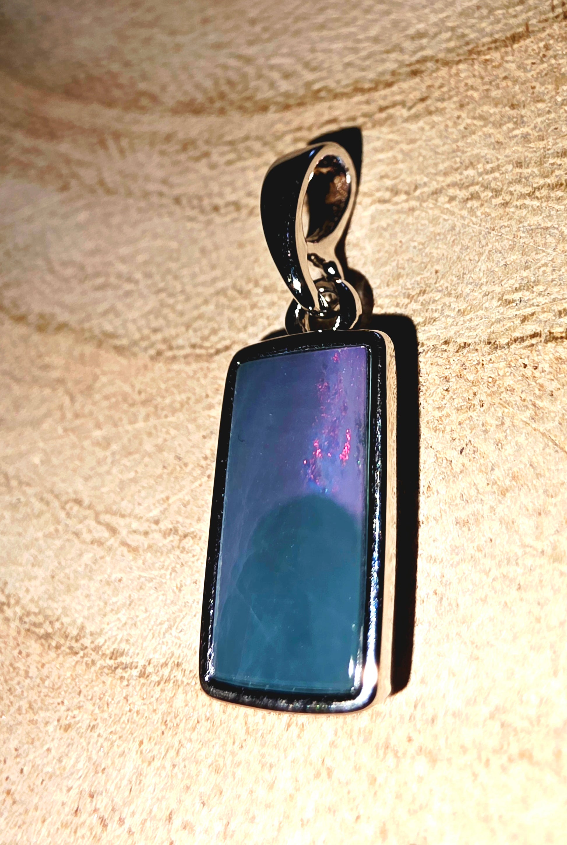 Rectangle Silver Pendant – Pink Flash Opal