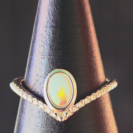 Crystal Opal Ring - Red Orange Green, Broad Flash 925 Silver